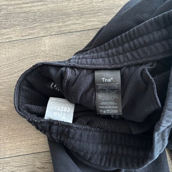 Aritzia TNA Cozy AF Perfect Sweatpant - Picture 10 of 12